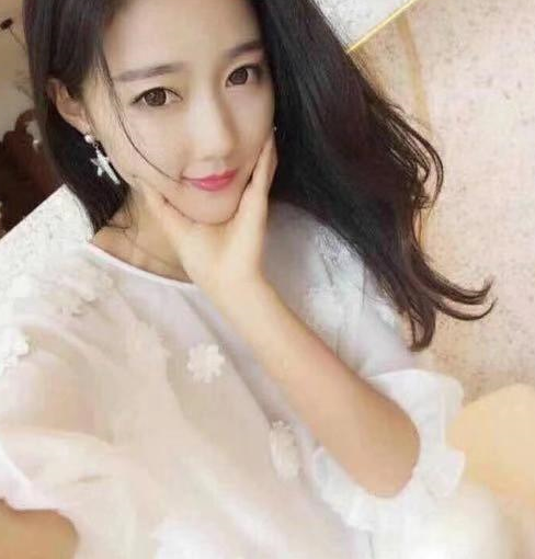 意外收获的美女