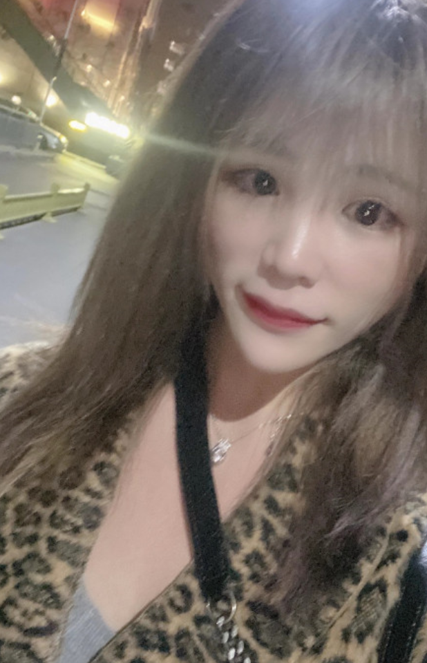 可爱的伪娘小姐姐李诗诗（不是女人）